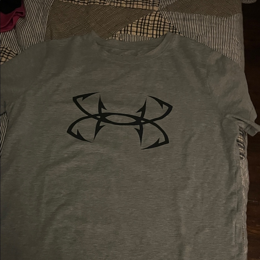 Under Armour Boys Heather Gray Tee